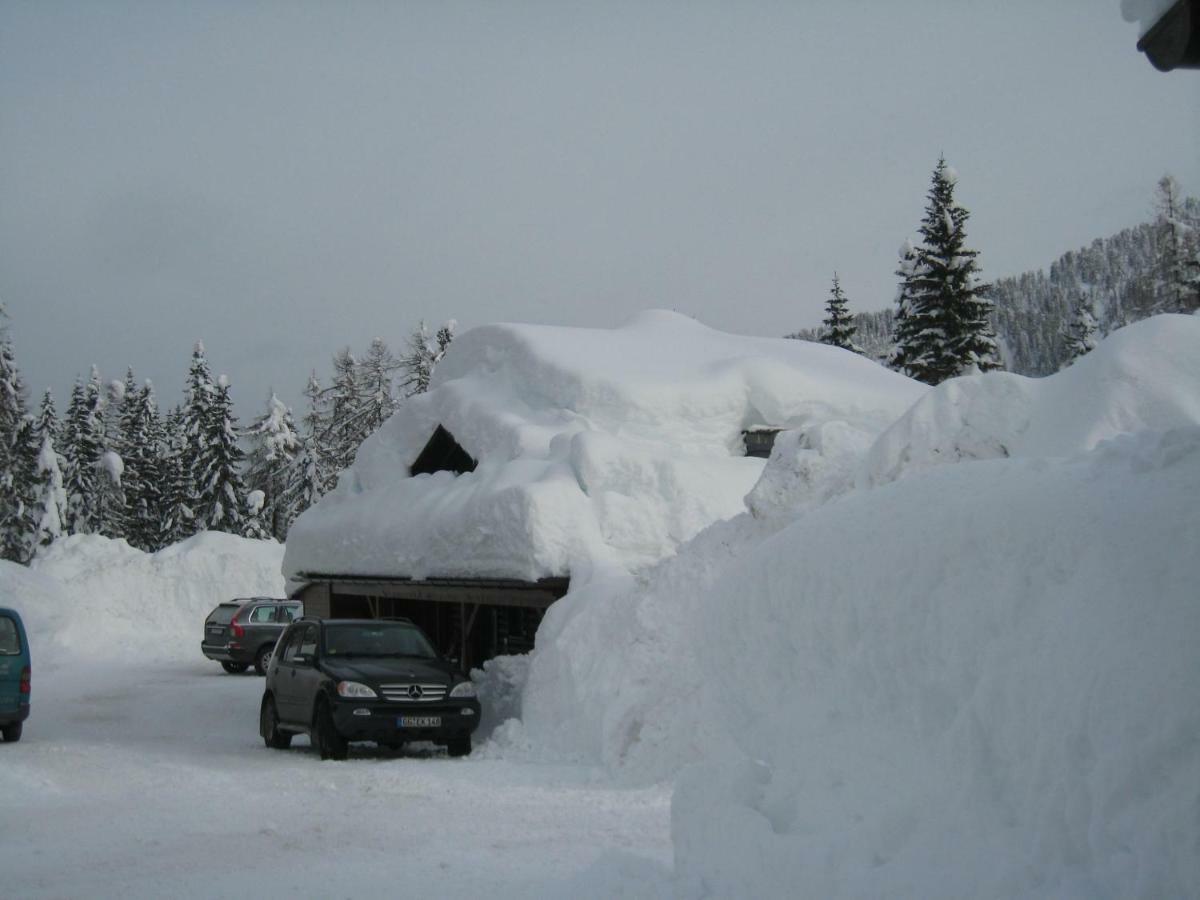 Haus Serena Oben Sonnenalpe Nassfeld Exteriör bild